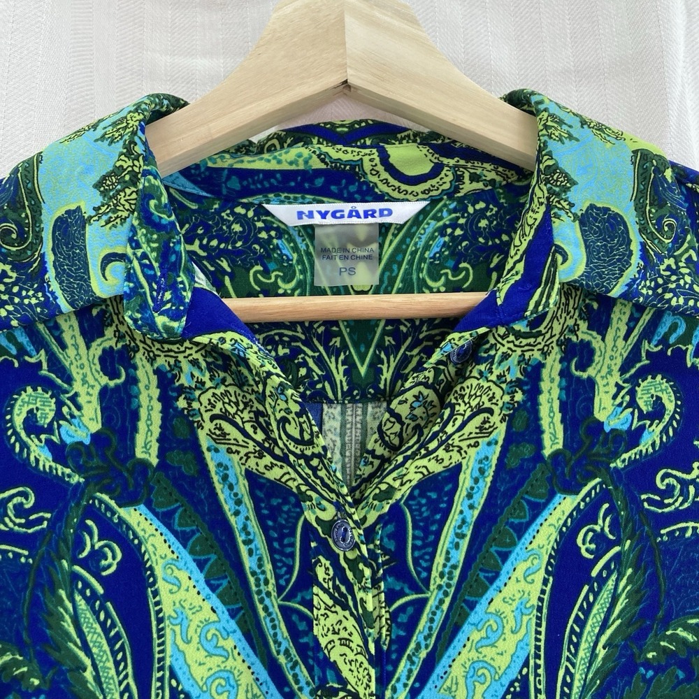 Nygard Button Front Roll Tap Sleeve Tie‎ Front Blue Green & Paisley Petite Small